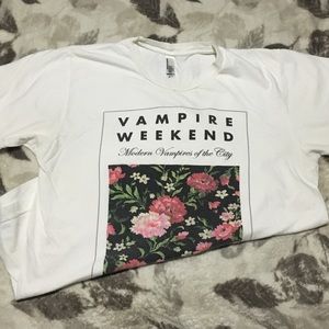 Vampire weekend tee